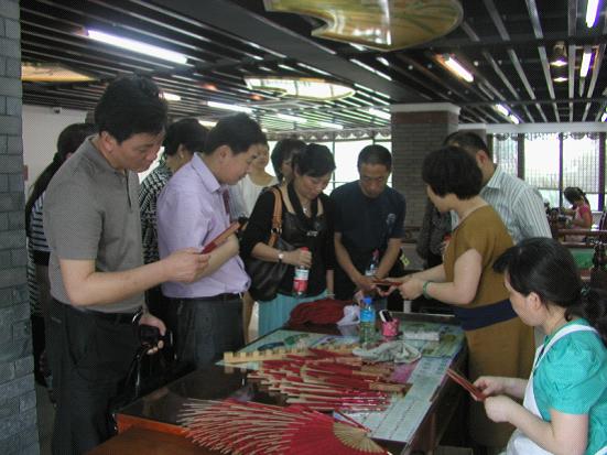 下城區(qū)政協(xié)委員蒞臨我公司參觀指導(dǎo)